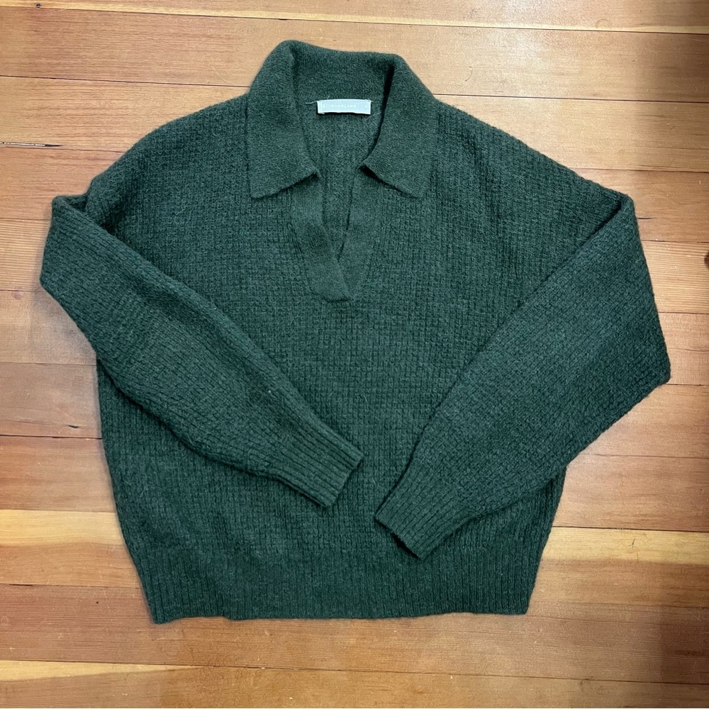 Everlane Forest Green V-Neck Sweater